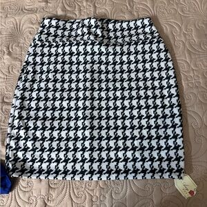 Houndstooth Black and White Skirt